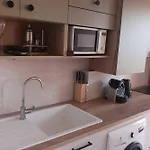 Appartement In Quiet&convenient *