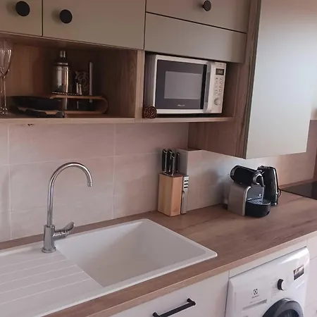 Apartman In With A Parking Space *